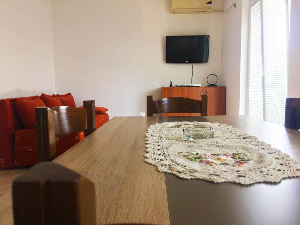 Milmaris Apartments ติวัต ภายนอก รูปภาพ